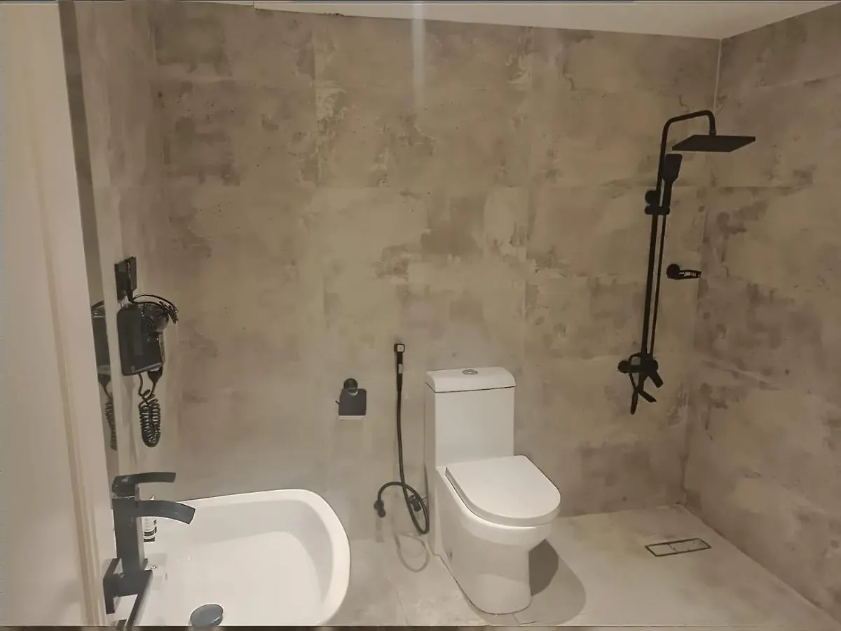 شقة Golden Alasrea Hotel جدة