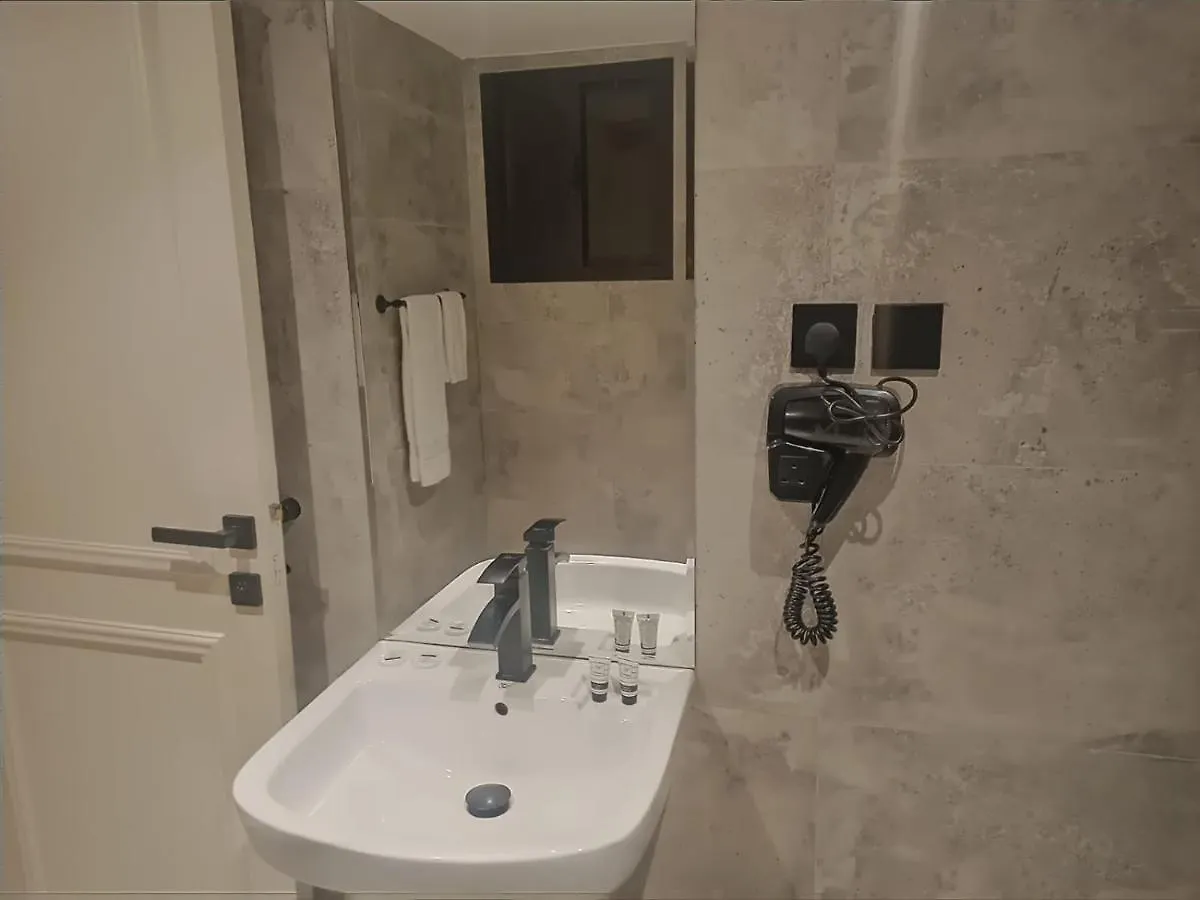 Golden Alasrea Hotel جدة